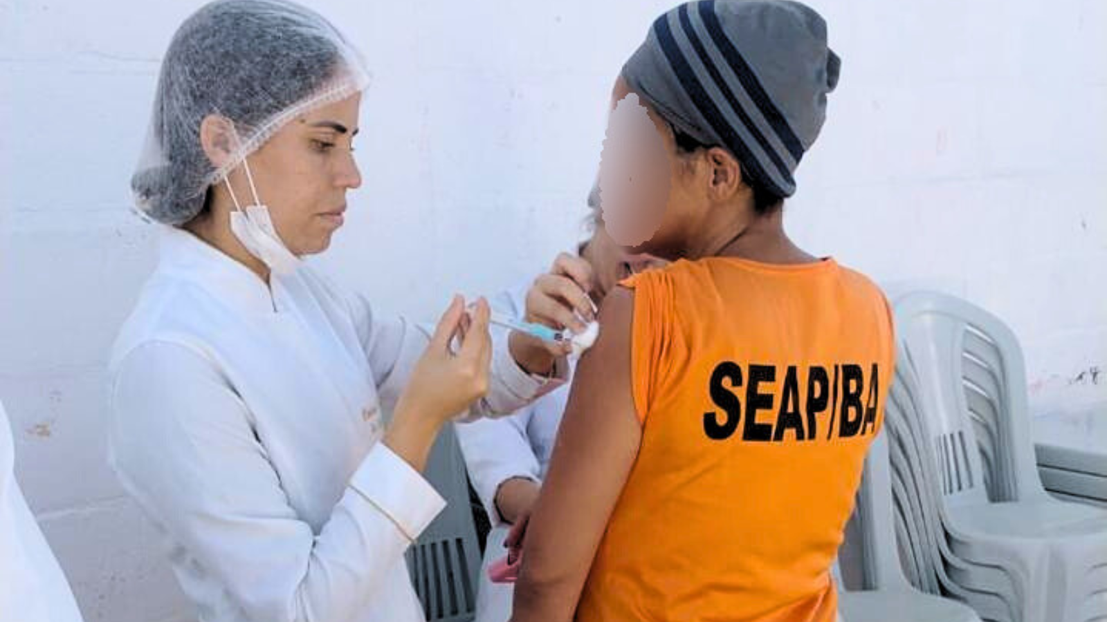 Campanha de vacinação contra influenza no conjunto penal de Itabuna beneficia 1187 pessoas, entre internos e colaboradores.